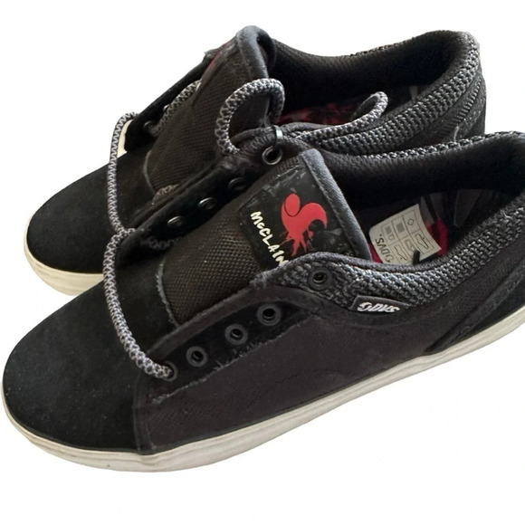 NWOT McClain Boys Canvas Low Top Skater Sneakers Size 5 - Picture 3 of 9